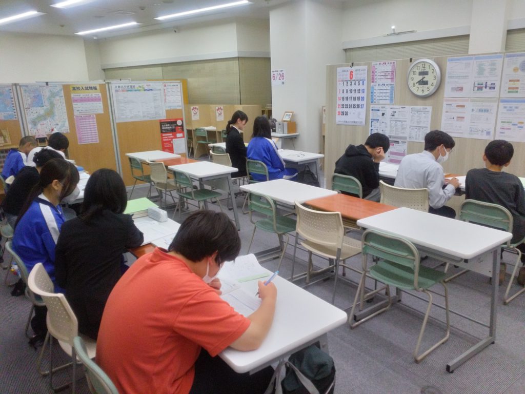 周りと比べない完全個別カリキュラム